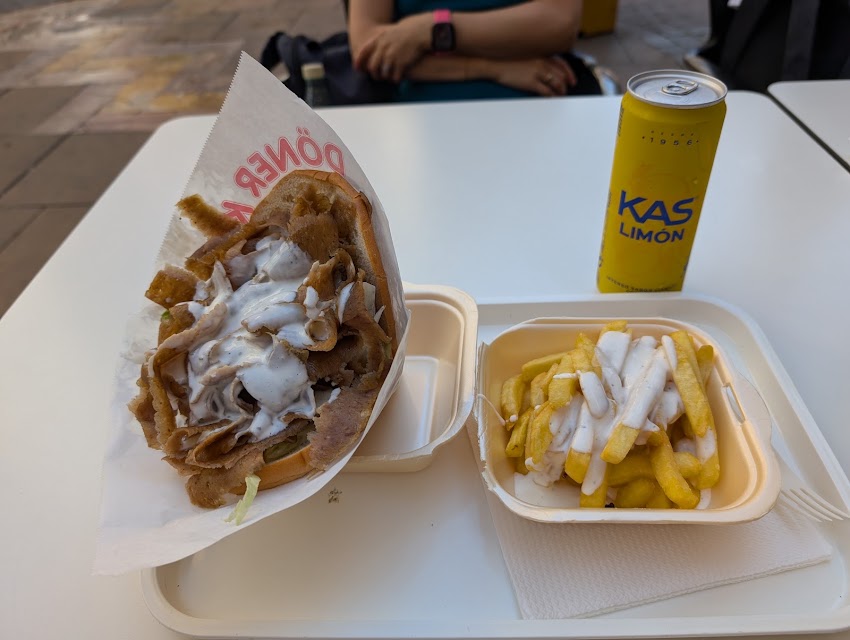 King kebab Pizzería