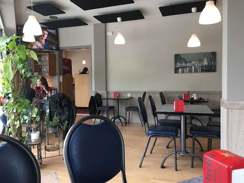 La Vostra Pizza