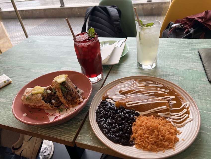 Mulita Cocina Mexicana