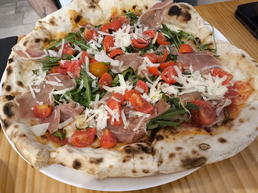 Massamore Pizzería