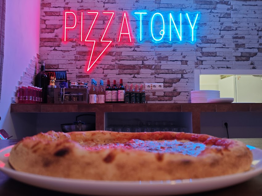 Pizza Tony