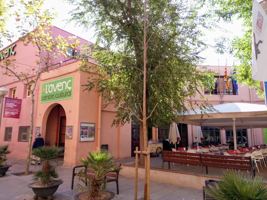 Centro Cultural L’Avenç