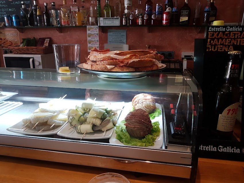 BAR RESTAURANTE TRINQUETE