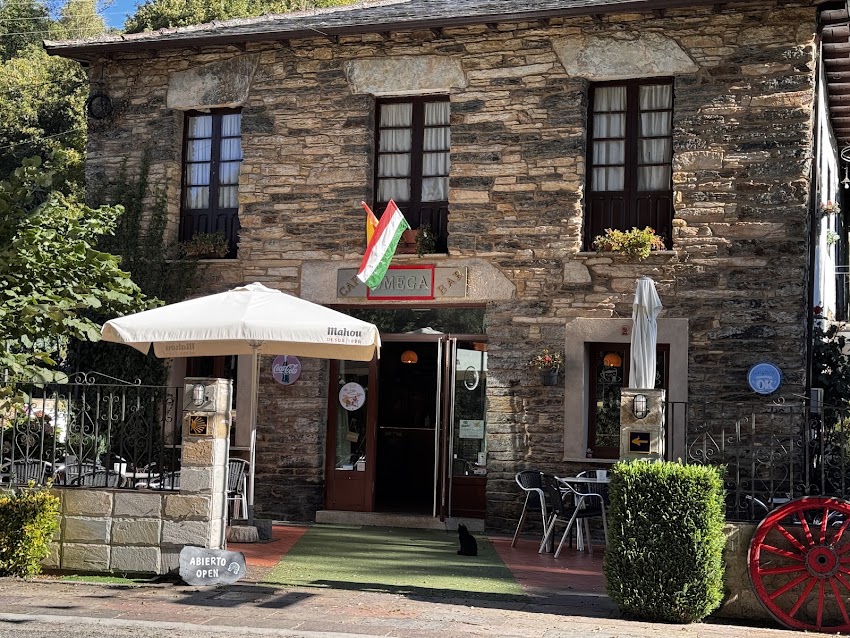Café Bar Omega