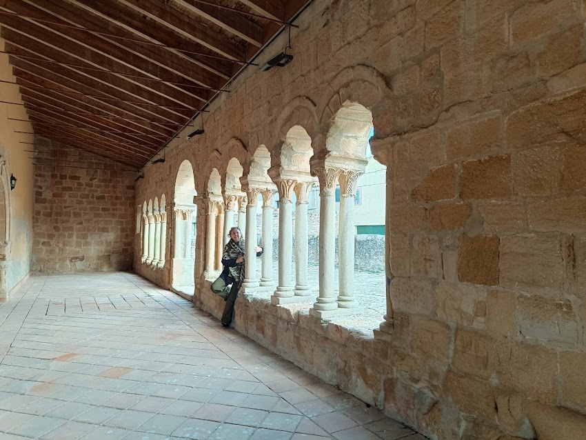Hostal – Restaurante “El cercao”