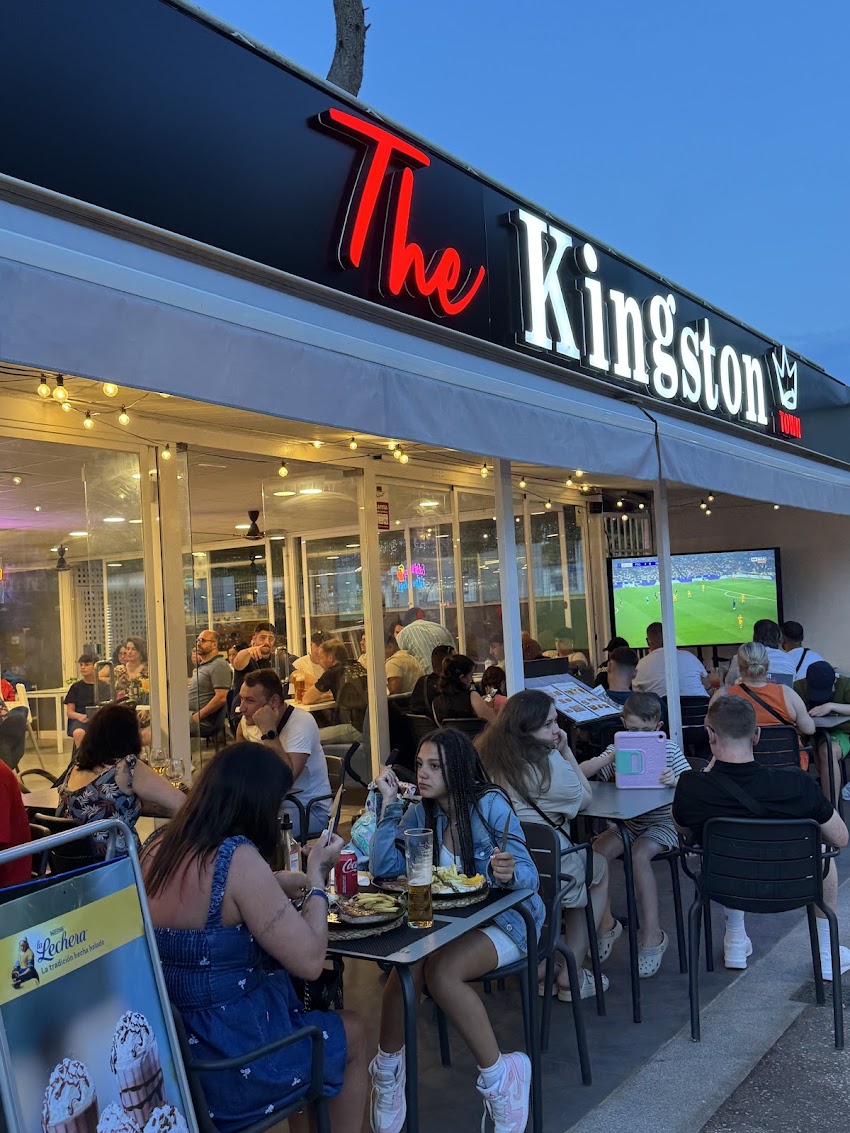 The Kingston town