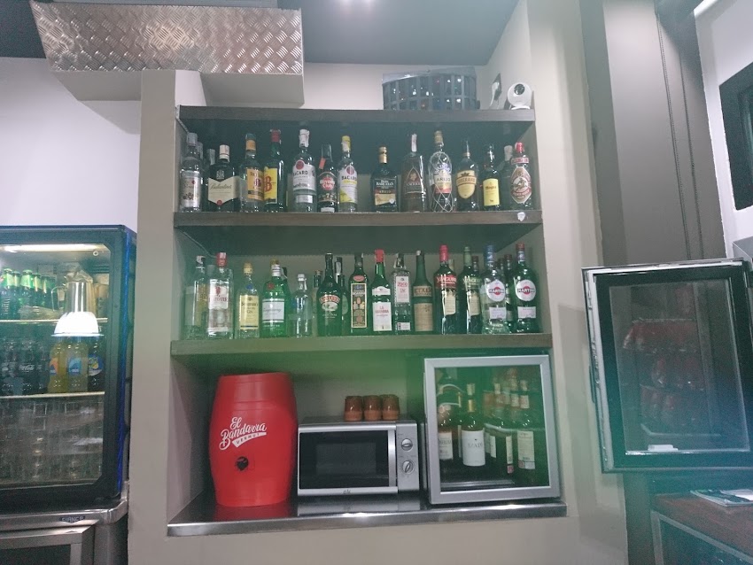 Bar Hirusta