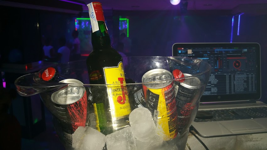 Grupo Sin Limite Atlántico SL (bar – café – restaurante – supermercado – carnicería)