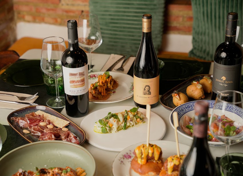 Restaurante Kasta Campanar / Valencia