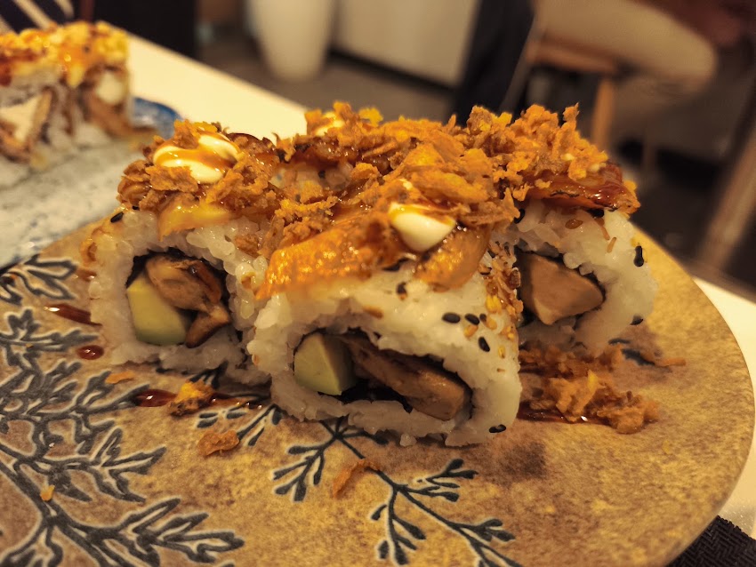 Izakaya fusion Sushi Bar | Santa Perpètua