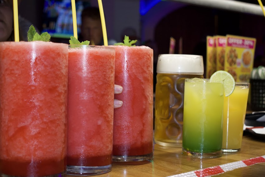 Masia 1952 Sports Bar