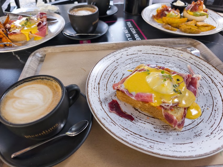 Piccolinos Coffee & Brunch