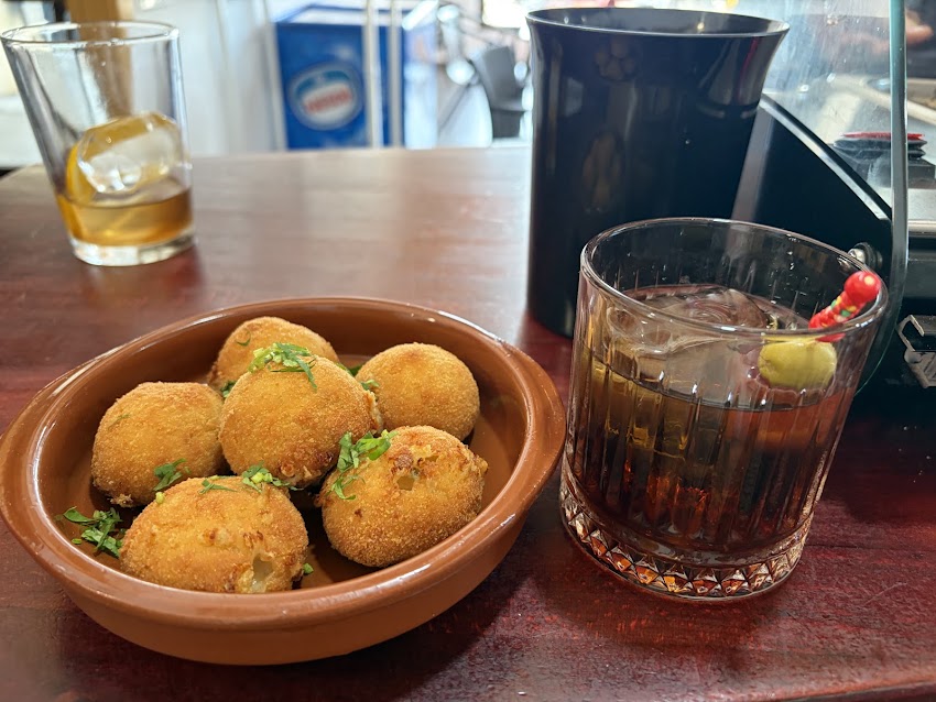 El Bar de Villaturiel