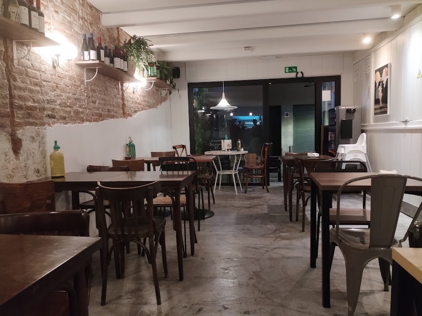 Petit Gastrobar