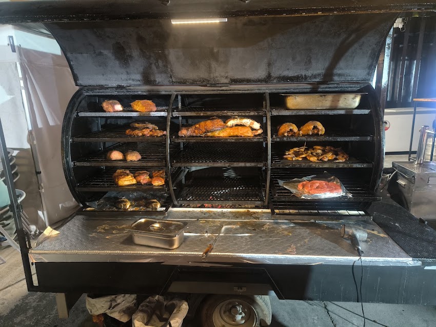MeatEat Roastery&Smoker