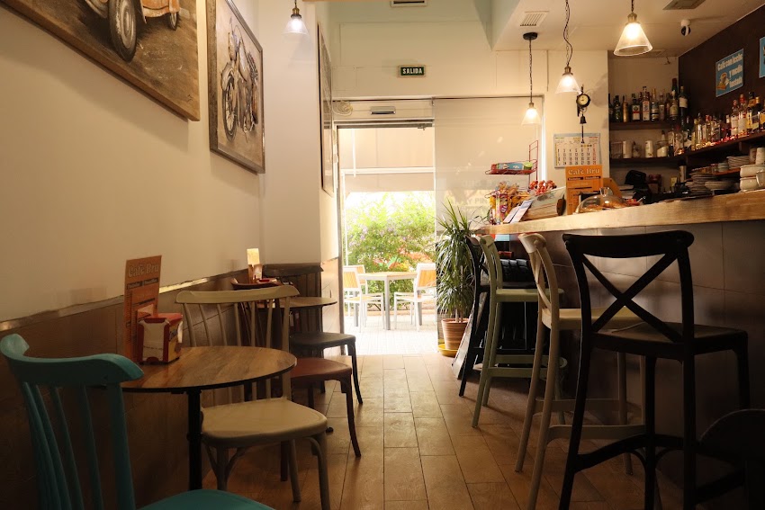CAFÉ BRU