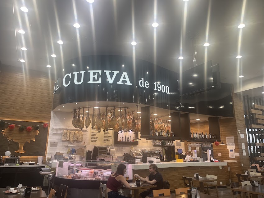 La Cueva de 1900 / Nevada I (Planta alta)