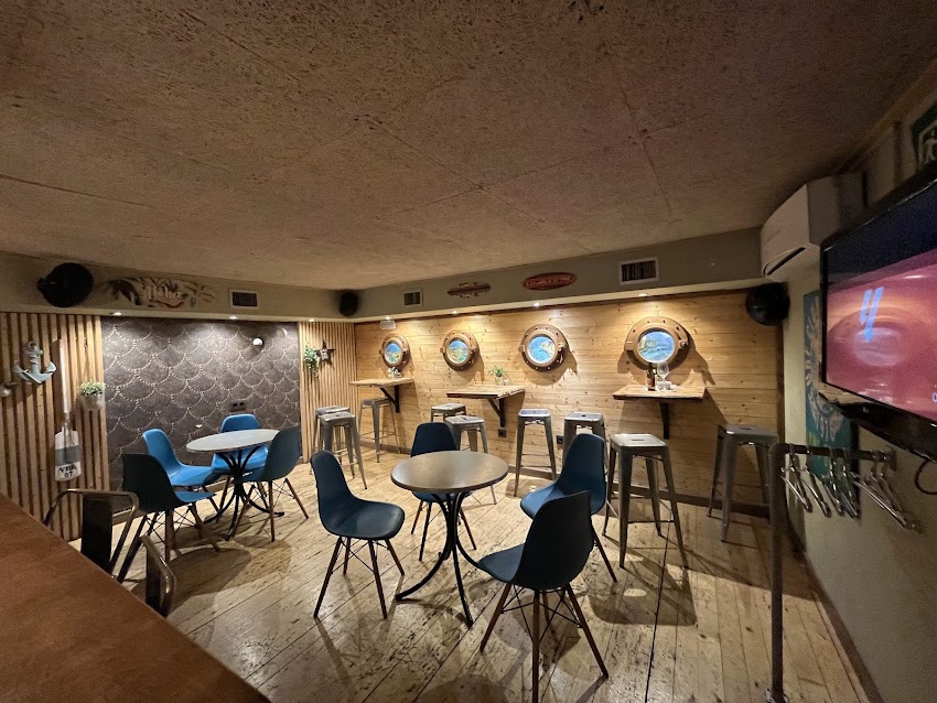 Pub Nunca te fíes de un marinero de alta mar