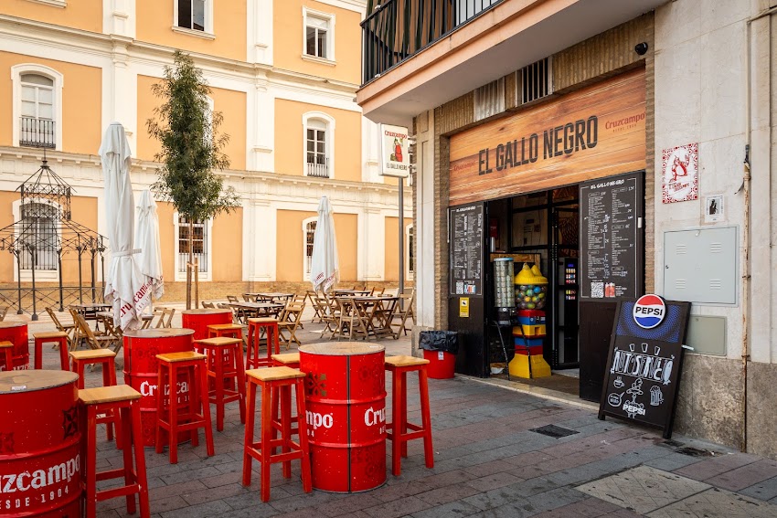 Cervecerias El Gallo Negro La Merced