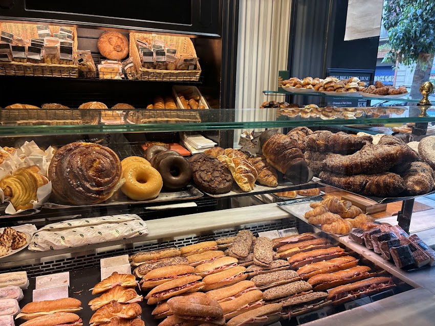 El Fornet – Cafetería en Fontanella 15