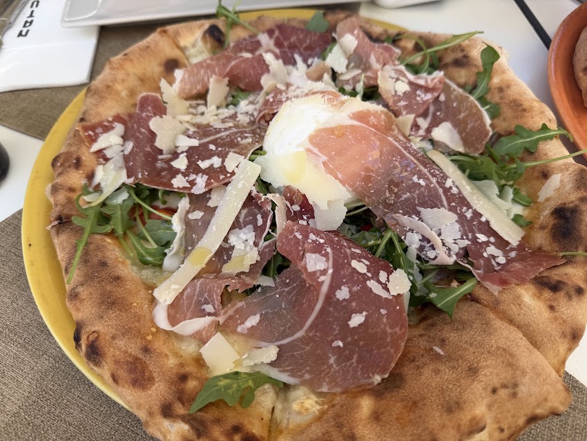 NATURALE RESTAURANT PIZZA BAR