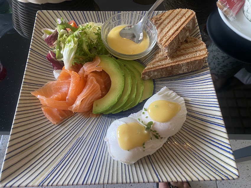 Bread & Breakfast