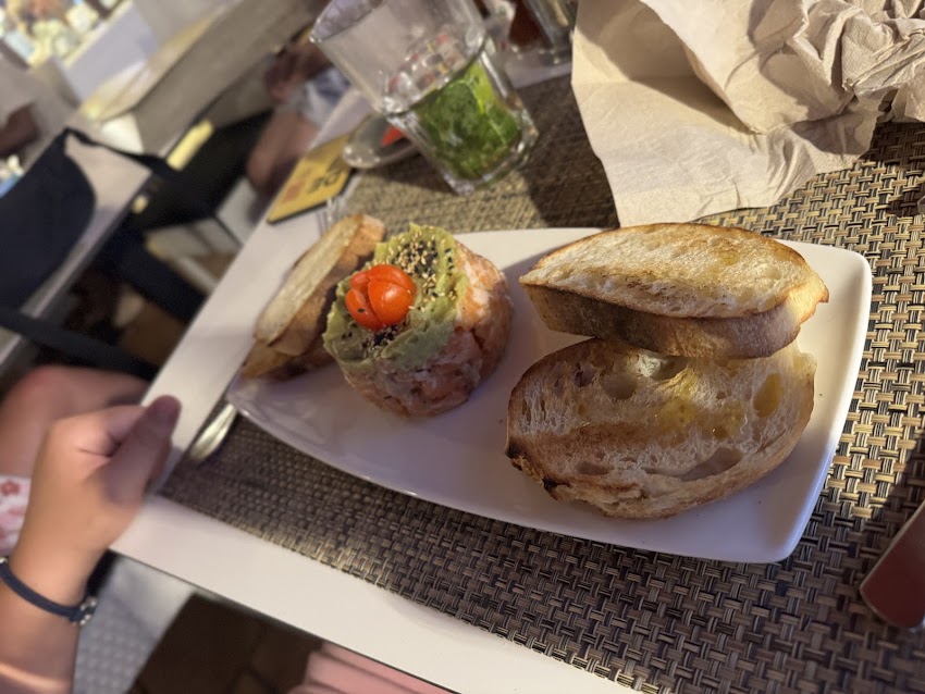 Balcón de María Pinchos & Tapas – Crispy Pizza & Cocktail Bar
