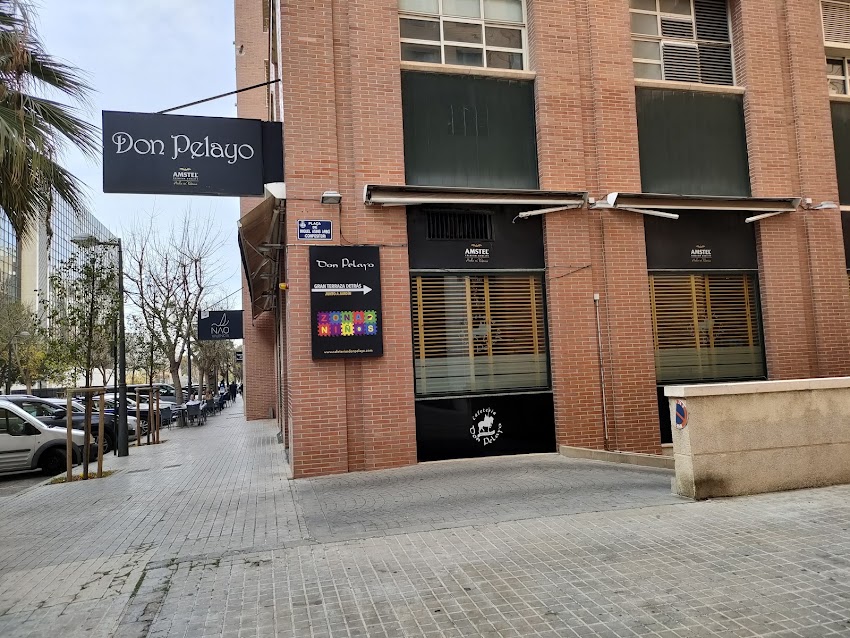 Cafetería – Restaurante Don Pelayo