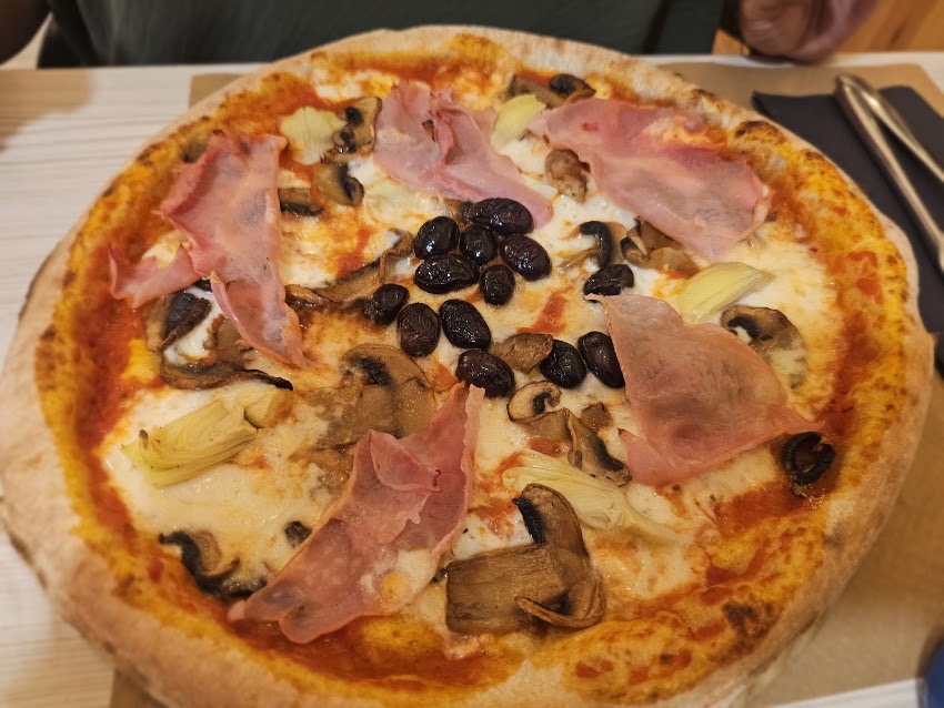 Pizzeria Campidano forn de llenya