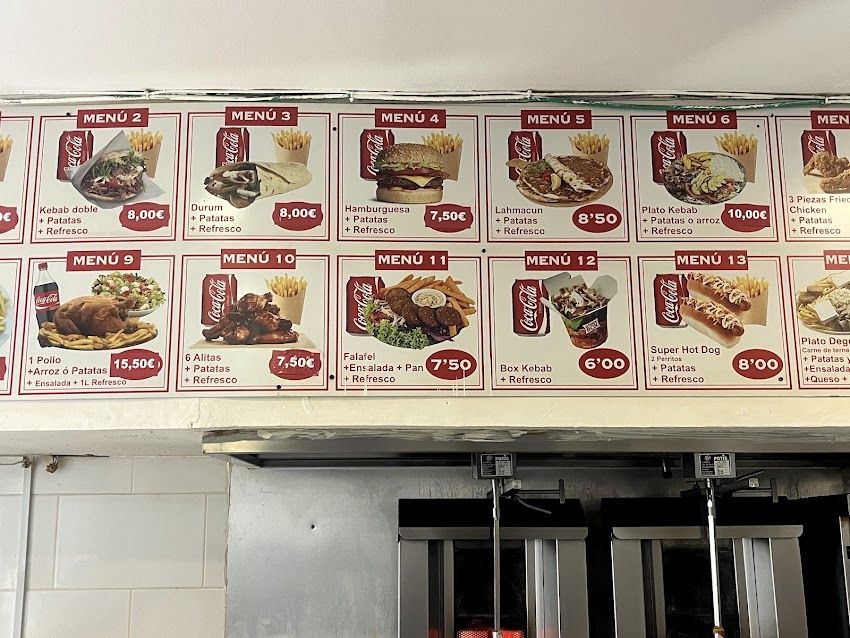 Rico y caliente kebab y pizza
