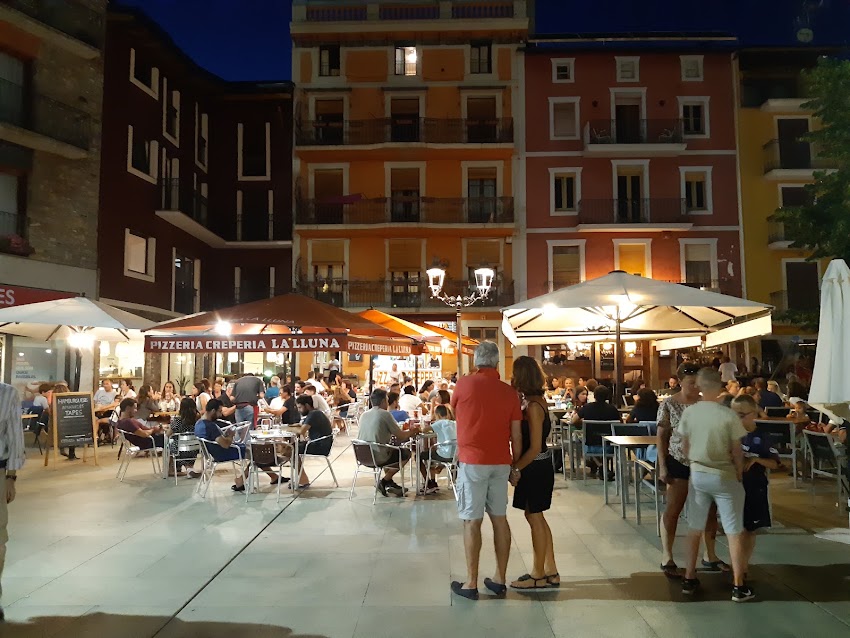 La Lluna Pizzeria Creperia