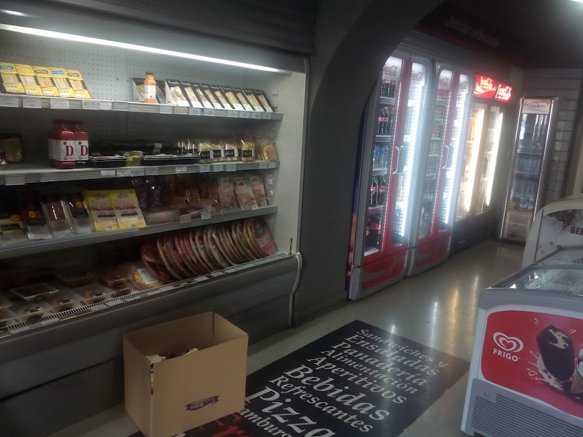 Market Express Food Ríos Rosas