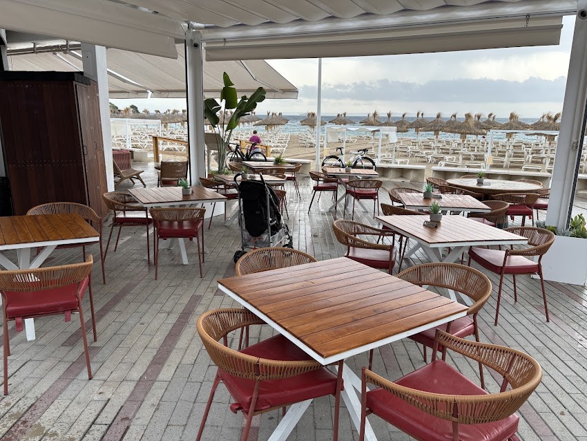 Azur Beach Club