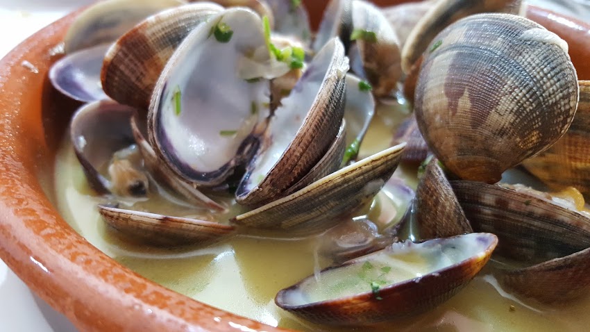 Restaurante La Candela – Especialidad en caracoles y carnes a la brasa en Badajoz