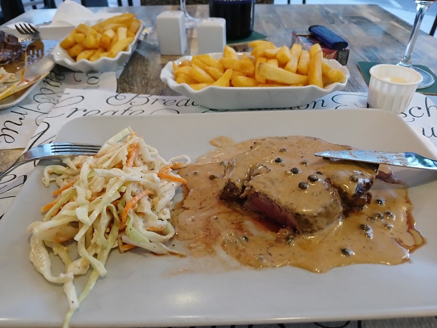 Eet en Drink Cafe Restaurant Anders/Difrente