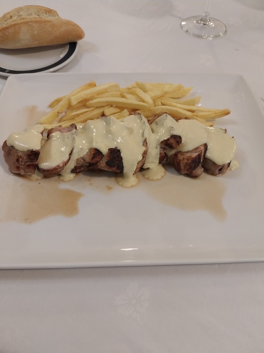 Restaurante La Bodega (@ Hotel Las Cigüeñas)