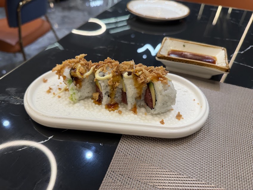 AZUKI Barajas | Buffet Sushi Madrid