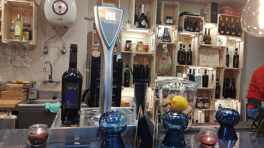 ZAR WINE BAR