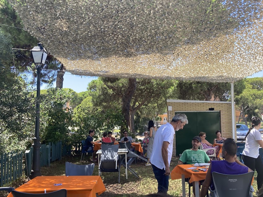 Bar – Restaurante Pinos del Mar