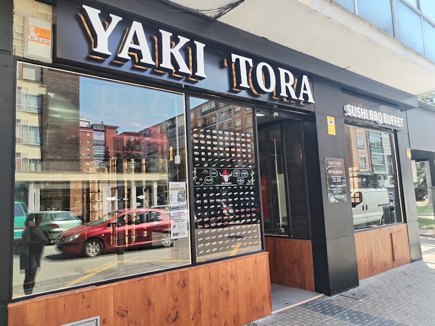 YAKITORA BUFFET SUSHI Y BARBACOA