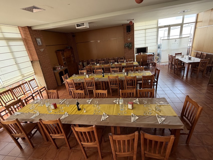 RESTAURANTE MESÓN CARLOS.