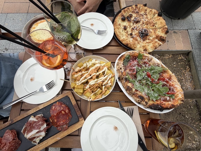 Les Palmeres – pizzeria i cocktails a Calella