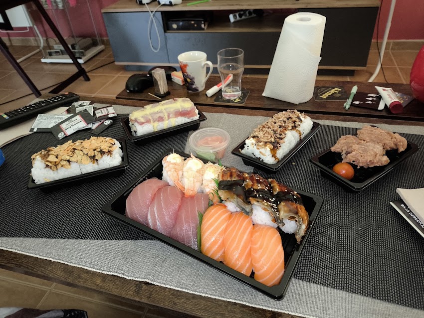 SUSHI YU & MI DUO BUBBLE TEA