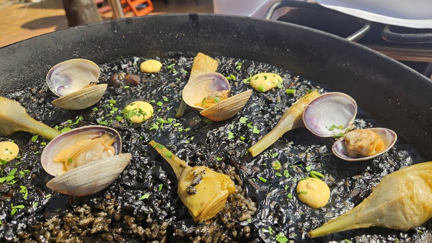 4R Casablanca Restaurant