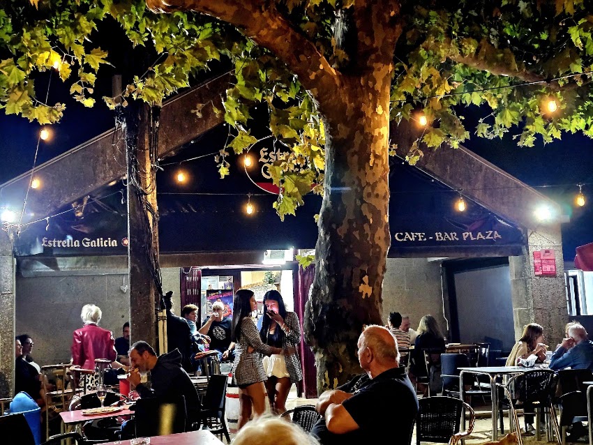 Café – Bar Plaza (Feira Vella)