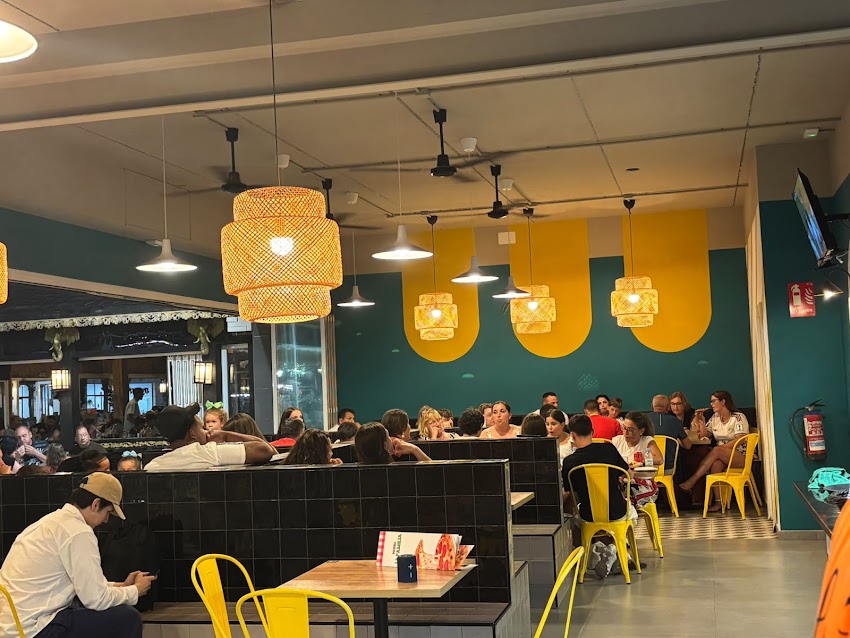 Pizzeria la Familia, Marina dor