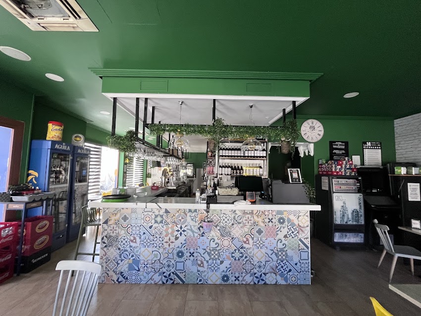 La Manchega Cafetería & Cervecería