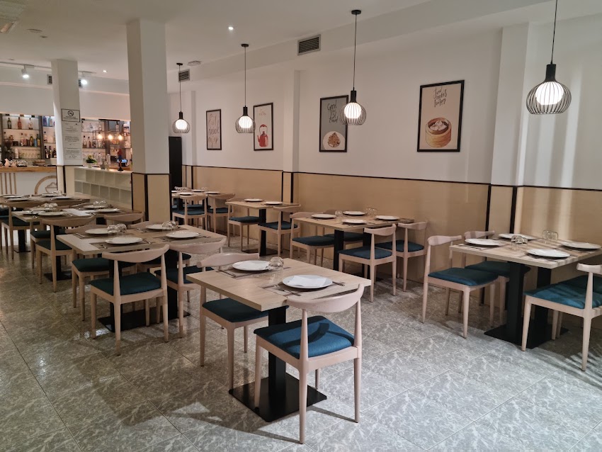Restaurante MIFAN & SUSHI