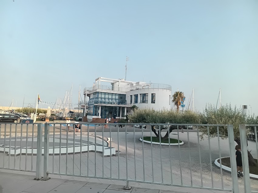 L’Ampolla