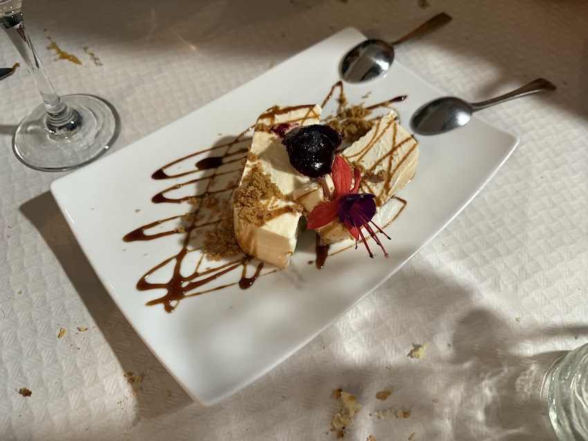 Casa Morán – Restaurante y alojamiento rural –